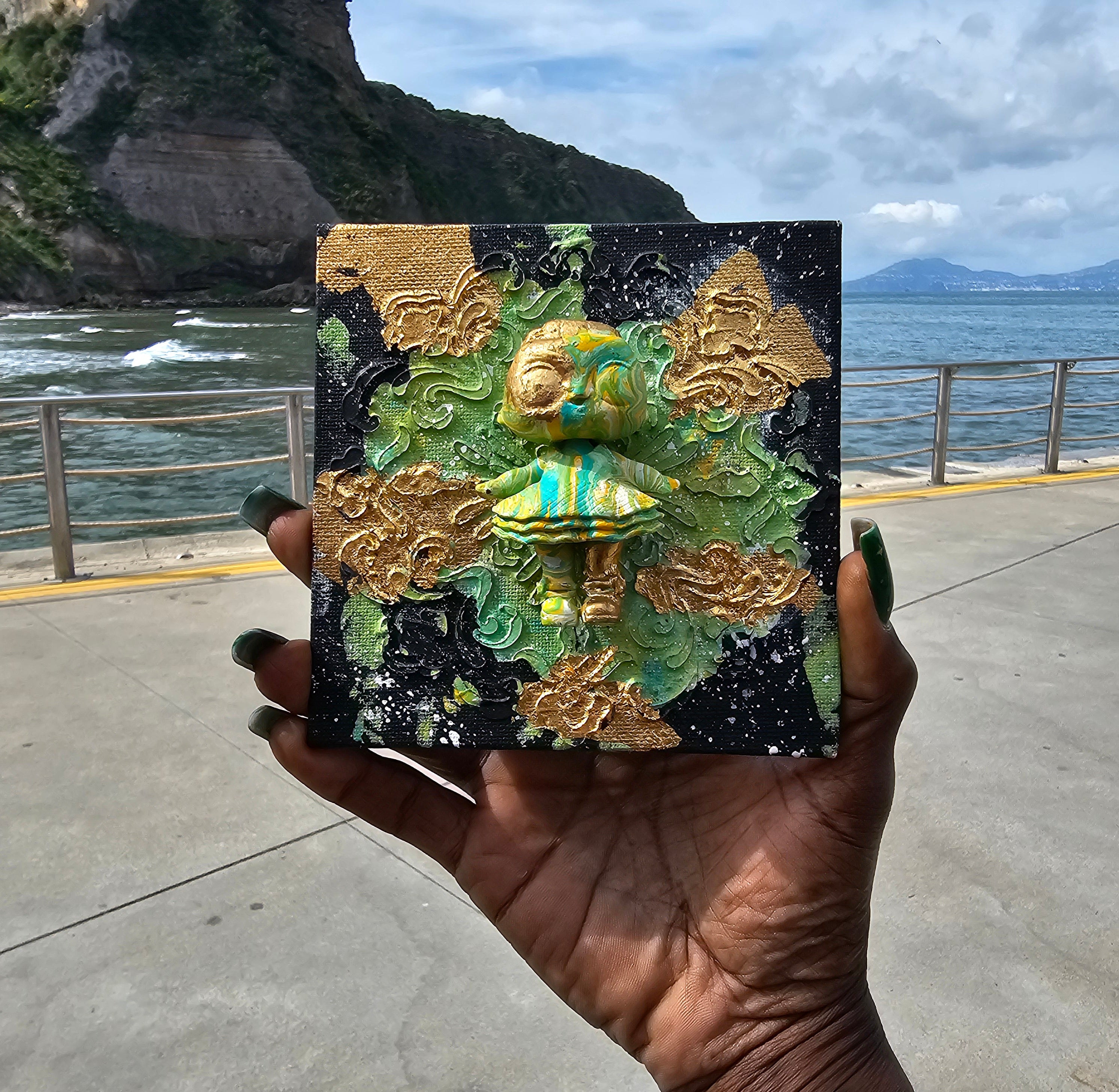 3D Abstract art, gold leaf art, surreal wall art, collectible art piece, imaginative artwork, small abstract painting